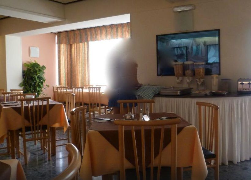 Mavina Hotel & Apartments Buġibba Eksteriør bilde