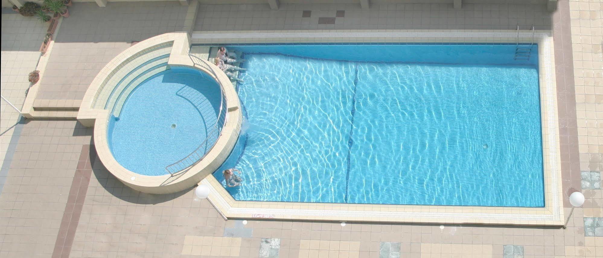 Mavina Hotel & Apartments Buġibba Eksteriør bilde